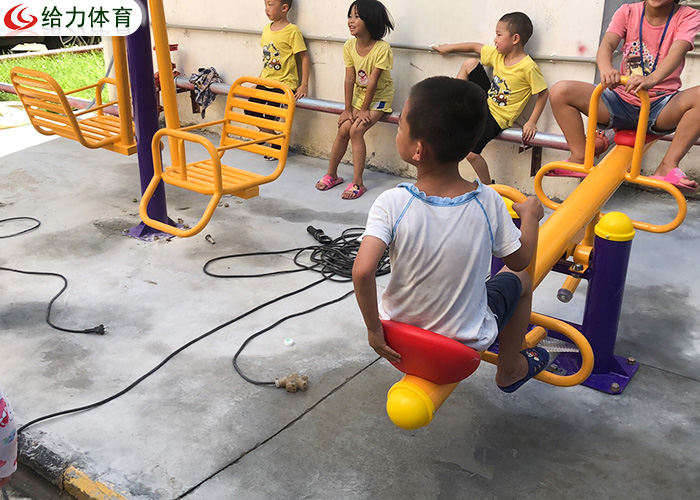 廣州戶(hù)外健身器材廠(chǎng)家