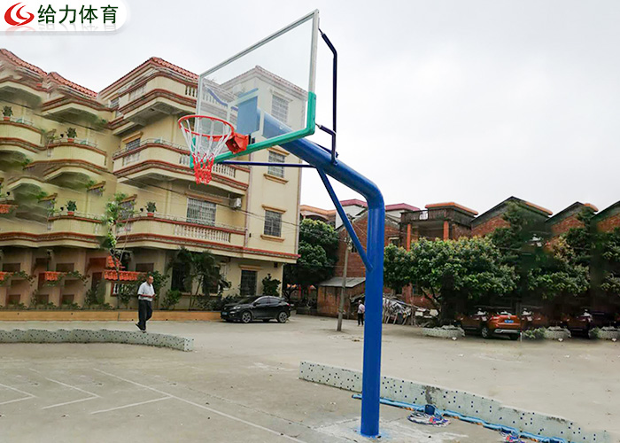廠家直銷(xiāo)籃球架
