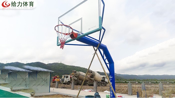籃球架廠家直銷(xiāo)