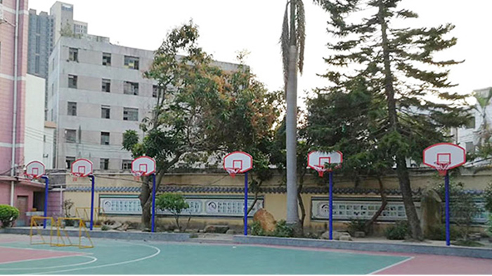 兒童籃球架